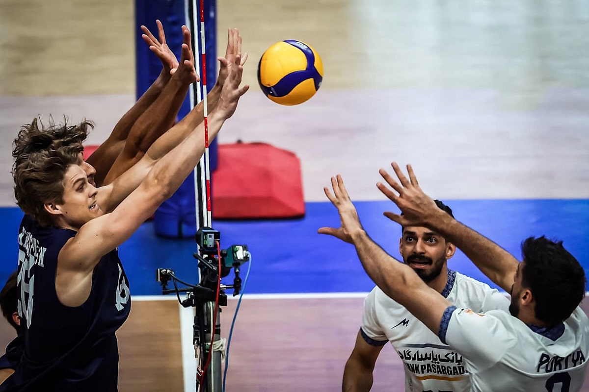 فیلم| خلاصه بازی والیبال ایران و آمریکا (لیگ ملت های والیبال) امروز جمعه 23 خرداد 1404