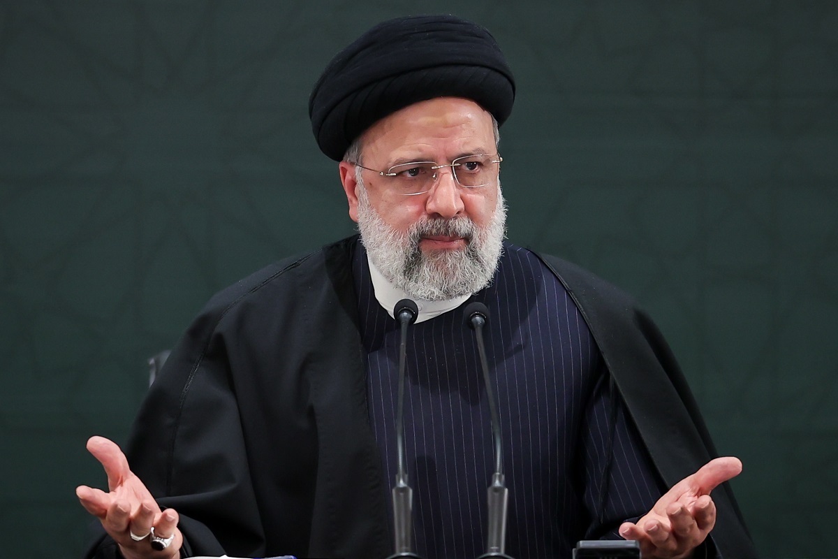 عکس| پست عجیب عارف غلامی در اینستاگرام؛ سرم بره بالای دار، به پای عشقم میمونم