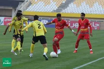 'سپاهان فولاد را برد'