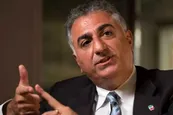 عکس| عقب نشینی رضا پهلوی از شعار زن زندگی آزادی