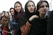 عکس| هشدار طالبان به آرایشگاه های زنانه در افغانستان