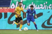 'فیلم| خلاصه بازی استقلال و سپاهان امشب جمعه 8 مرداد 1400'