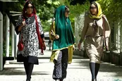 فیلم| عاقبت دلبری زنان با بی حجابی و آرایش در خیابان