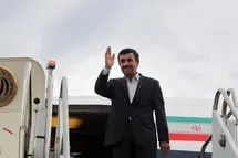 'عکس| واکنش رائفی پور به ممنوع الخروجی احمدی نژاد'