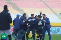 'مربی استقلال اخراج شد'