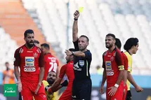 'داور جنجالی بازی پرسپولیس و صنعت نفت را سوت می زند'