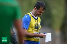 'جلسه مهم استراماچونی با ستاره های استقلال + عکس'