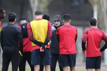 'پرسپولیسی ها اعتصاب کردند'
