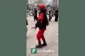 فیلم| رقاصی و هنجارشکنی آزادانه زنان با شمایل حاجی فیروز در میدان تجریش تهران