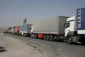 فیلم| قاچاق علنی سوخت به عراق با تریلی