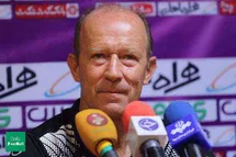 'زمان نشست خبری کالدرون و استراماچونی پیش از دربی 90'