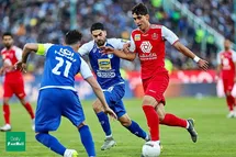 'سرخابی ها همچنان منتظر تایید فیفا'