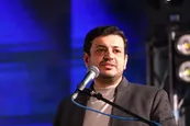 فیلم| سخنرانی جنجالی رائفی پور علیه صداوسیما؛ 10 ساله دارید مختار پخش می کنید!
