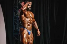 'جایزه ساندو &laquo;قهرمان مردم&raquo; مسابقات مستر المپیا 2021 به هادی چوپان رسید'