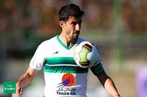 'ستاره ذوب آهن به بازی استقلال رسید'