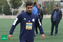 'این بازیکن استقلال مقابل پرسپولیس بیشترین ضرر را کرد'