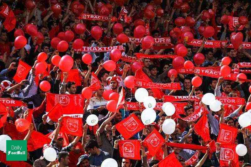 چرا بلیت فروشی بازی استقلال و تراکتور حضوری است؟