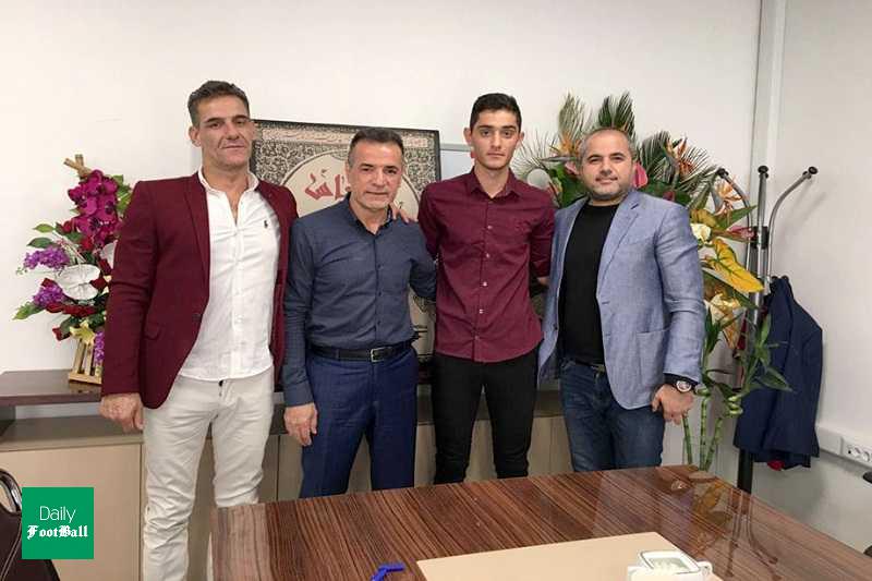 مهاجم تیم ملی جوانان به پرسپولیس پیوست/ آریا برزگر: از بچگی آرزوی حضور در پرسپولیس را داشتم