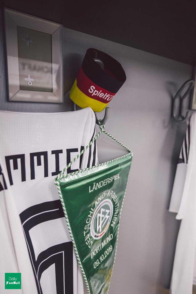 فوتبال فان/ دانشجوی دانشگاه علمی کاربردی اردبیل کاپیتان تیم ملی آلمان شد