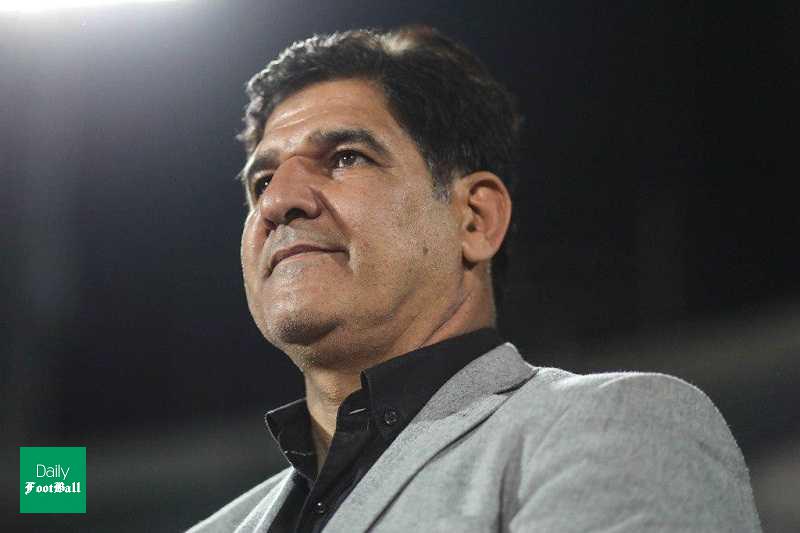 رضا مهاجری از سرمربیگری نساجی کناره گیری کرد