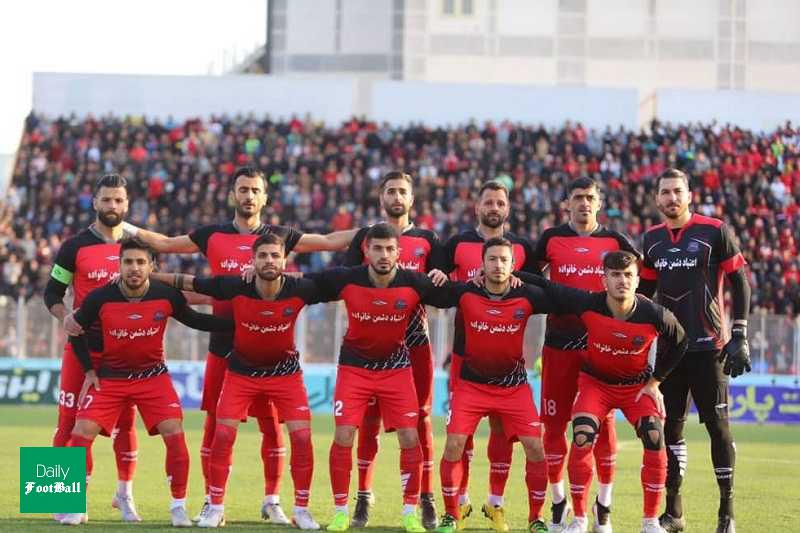 قائم مقام نساجی: با پرسپولیس بازی نمی کنیم!