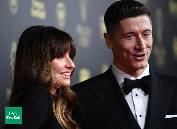 لواندوفسکی و همسرش در مراسم