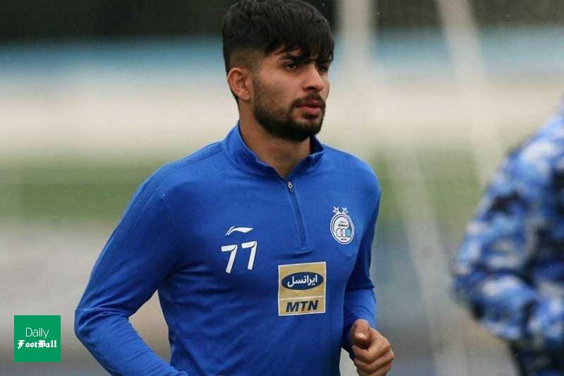 هافبک استقلال از حضور در تمرینات منع شد