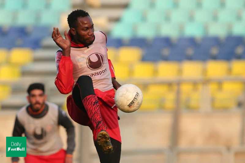 مهاجم مغضوب پرسپولیس چمدان هایش را بست
