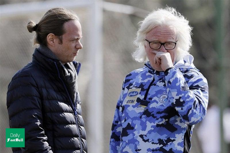 شفر برای استقلال شرط گذاشت