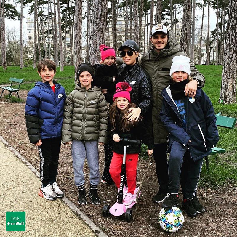 عکس های خانوادگی ایکاردی و همسرش