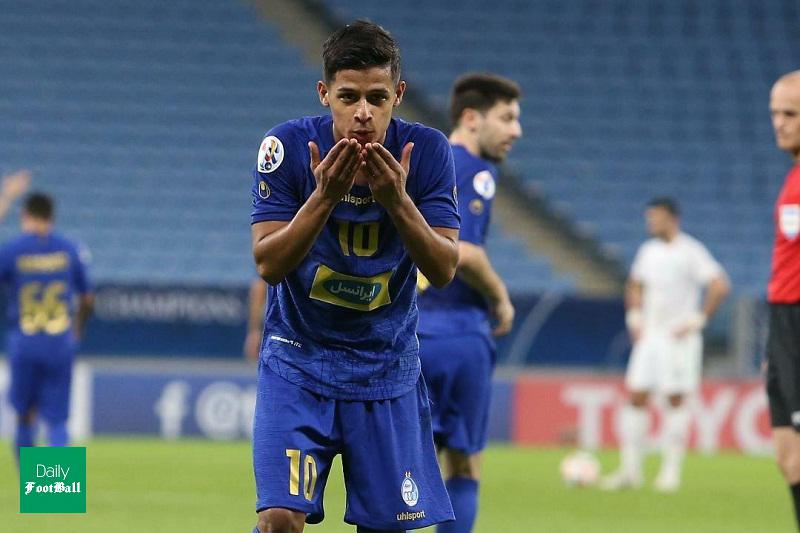 مهدی قائدی بهترین بازیکن بازی استقلال و الاهلی شد | دیلی فوتبال