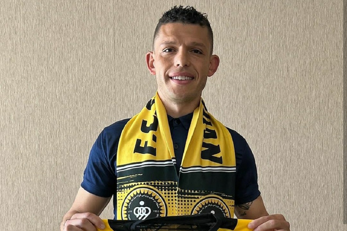 رناتو دا سیلویرا، مدافع برزیلی با قرارداد 2 ساله به سپاهان پیوست رناتو دا سیلویرا، مدافع برزیلی با قرارداد 2 ساله به سپاهان پیوست | دیلی فوتبال