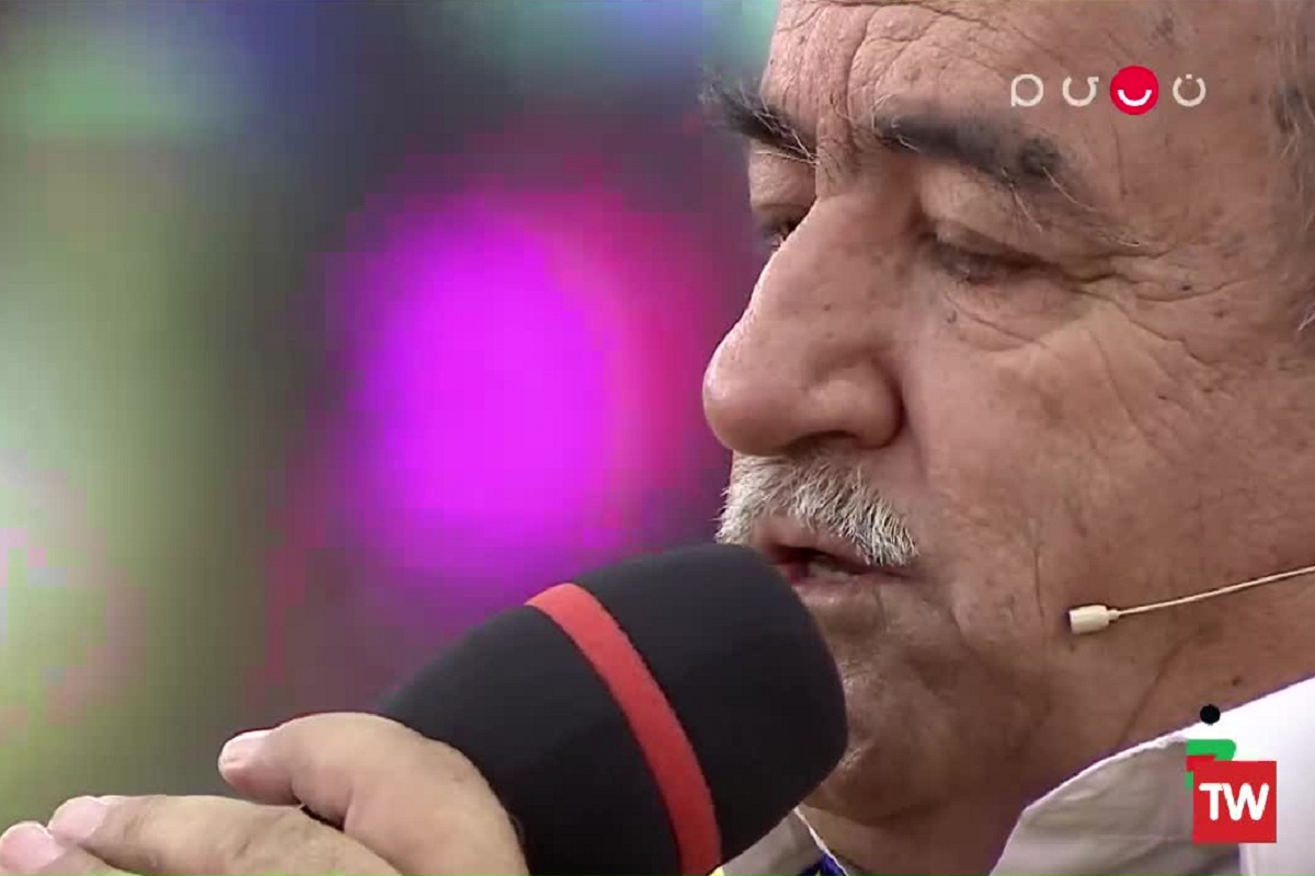 فیلم| دولتمند خلف در خندوانه قطعه «شاه پناهم بده» را اجرا کرد | دیلی فوتبال