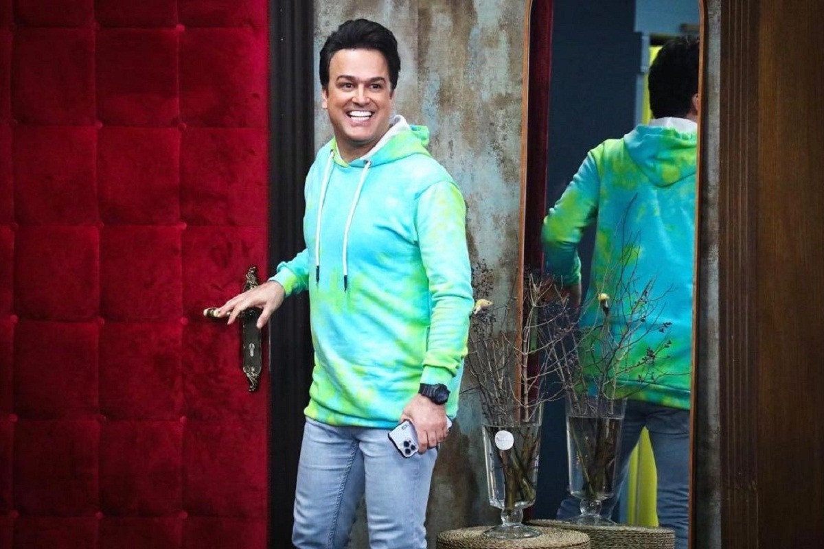 فیلم کامل| خنداندن امین حیایی توسط حامد آهنگی با تقلید صدای ابی | دیلی فوتبال