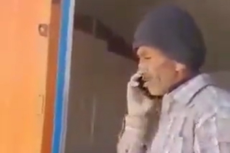 فیلم| انگلیسی صحبت کردن مردی که در دماوند قاطر اجاره می دهد! | دیلی فوتبال