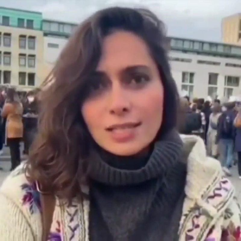 عکس| کشف حجاب پگاه آهنگرانی به بهانه مهسا امینی؛ از شورای نگهبان تا اعتراضات لندن، بازیگر زن در 38 سالگی بازنشته شد | دیلی فوتبال