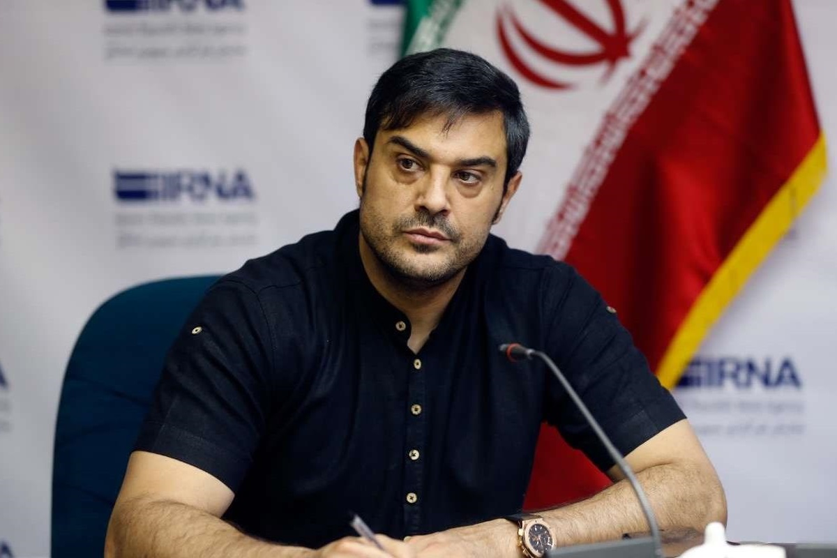 واکنش نیما نکیسا به اغتشاشات پس از مرگ مهسا امینی: تخریب اموال عمومی جزو حقوق شهروندی است؟ | دیلی فوتبال