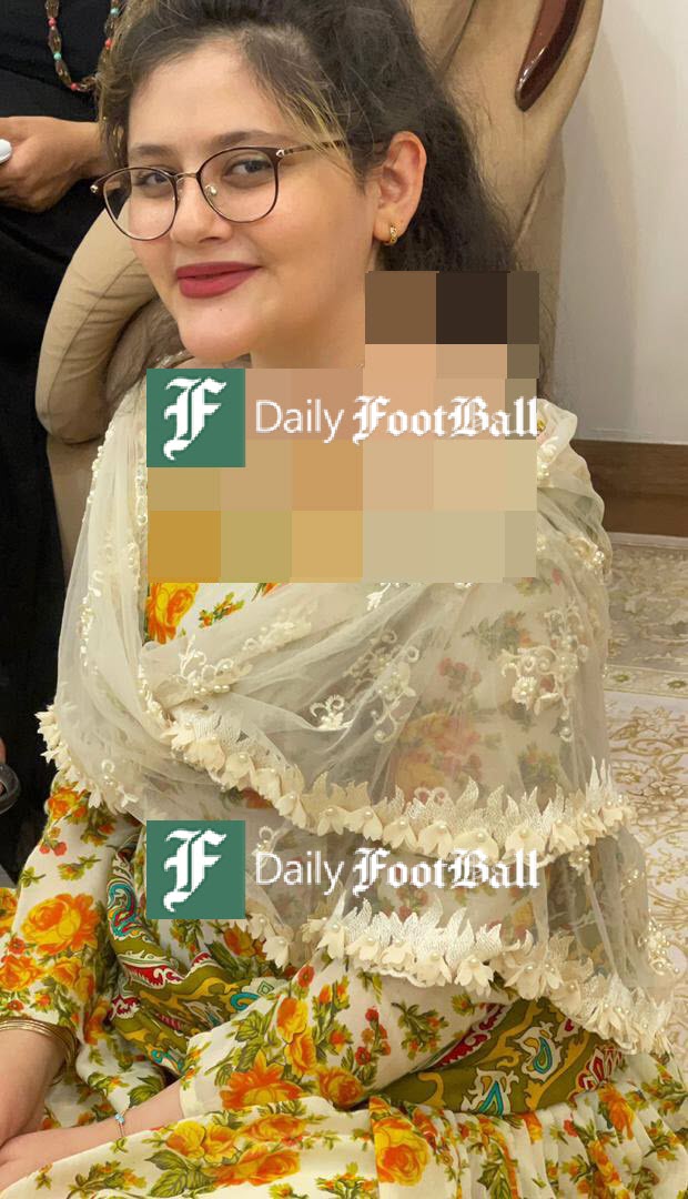 عکس دیده نشده از مهسا امینی در جمع خانوادگی عکس دیده نشده از مهسا امینی در جمع خانوادگی | دیلی فوتبال