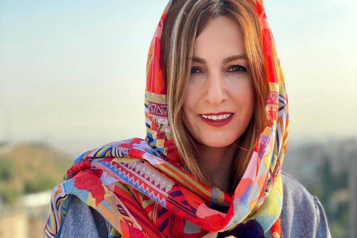 عکس| ترفند شقایق دهقان برای فرار از جریمه بی حجابی | دیلی فوتبال