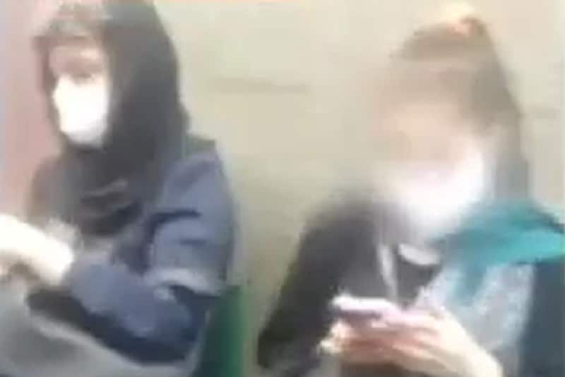 فیلم| واکنش پلیس به کشف حجاب علنی در مترو؛ جرم مشهود است | دیلی فوتبال