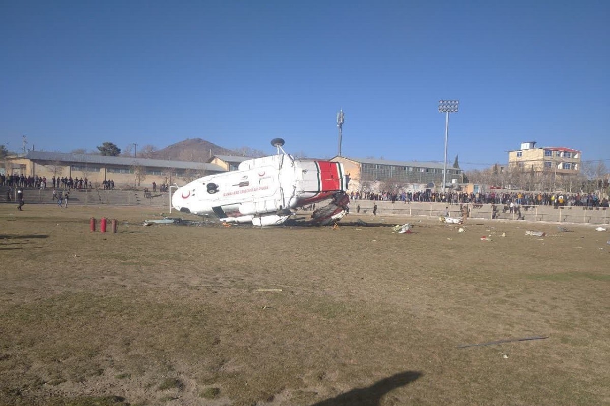 سقوط هلیکوپتر حامل وزیر ورزش در بافت چندین زخمی برجای گذاشت؛ سجادی به بیمارستان منتقل شد | دیلی فوتبال