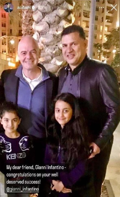 عکس| علی دایی و دخترش در کنار رئیس فیفا عکس| علی دایی و دخترش در کنار رئیس فیفا | دیلی فوتبال