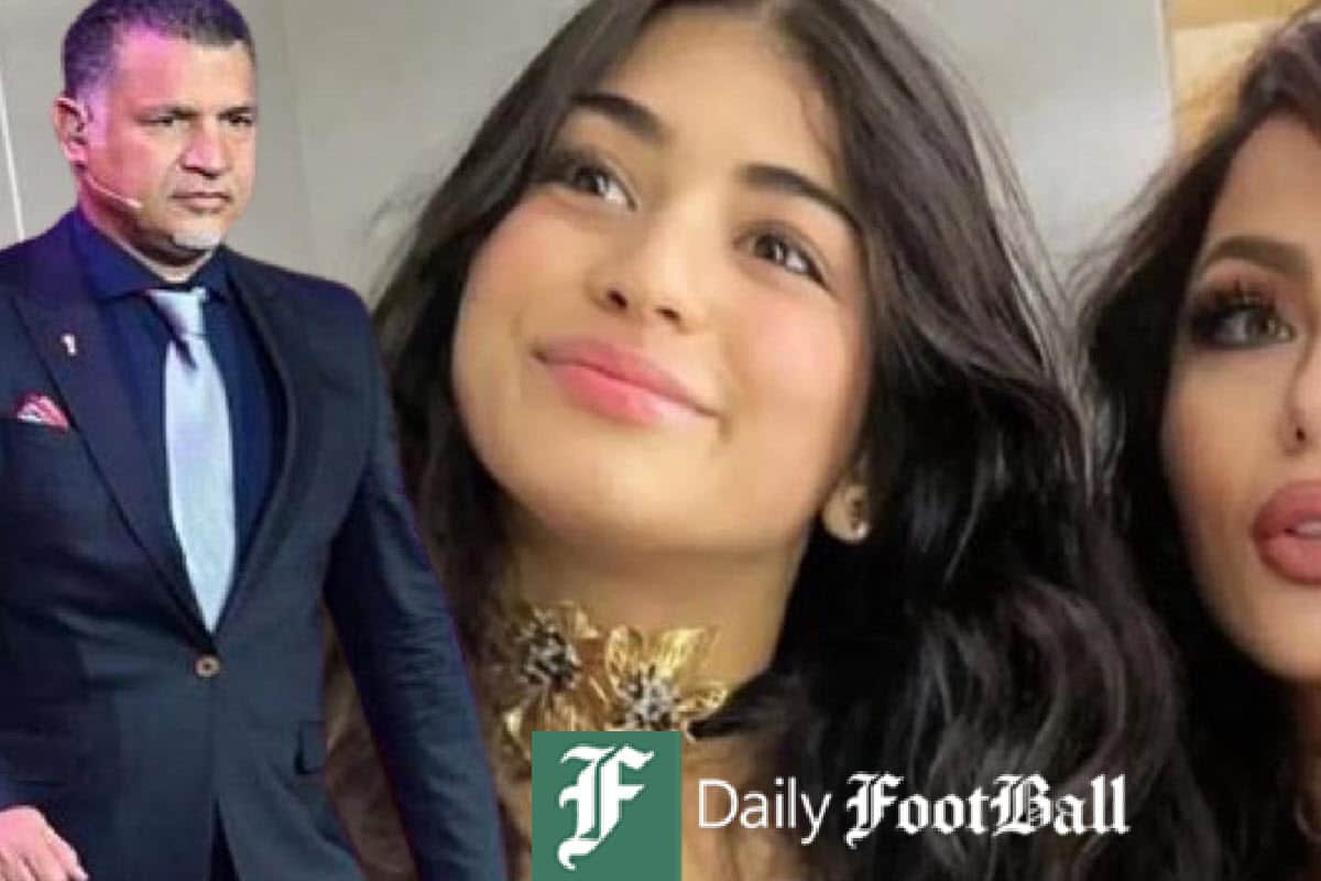 عکس| دنیز دایی در کنار مادرش؛ علی دایی بایکوت شد عکس| دنیز دایی در کنار مادرش؛ علی دایی بایکوت شد | دیلی فوتبال