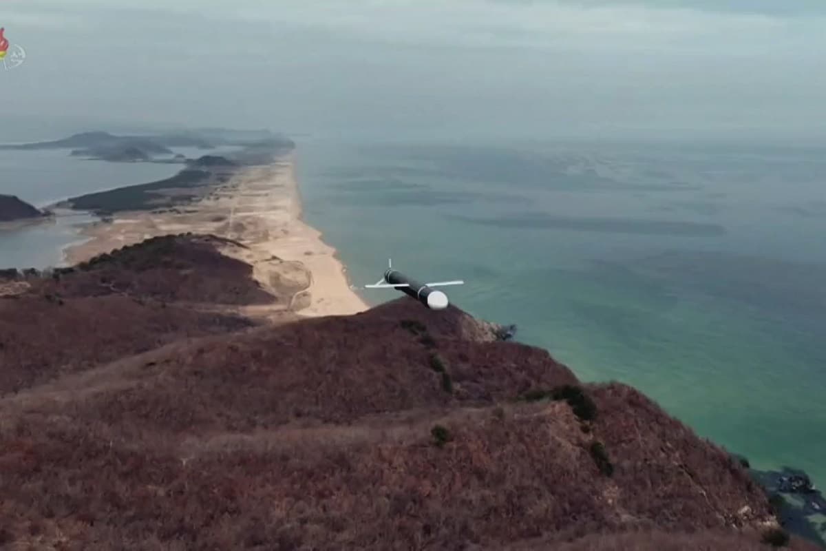 فیلم| این موشک کروز شما را متعجب می کند! | دیلی فوتبال