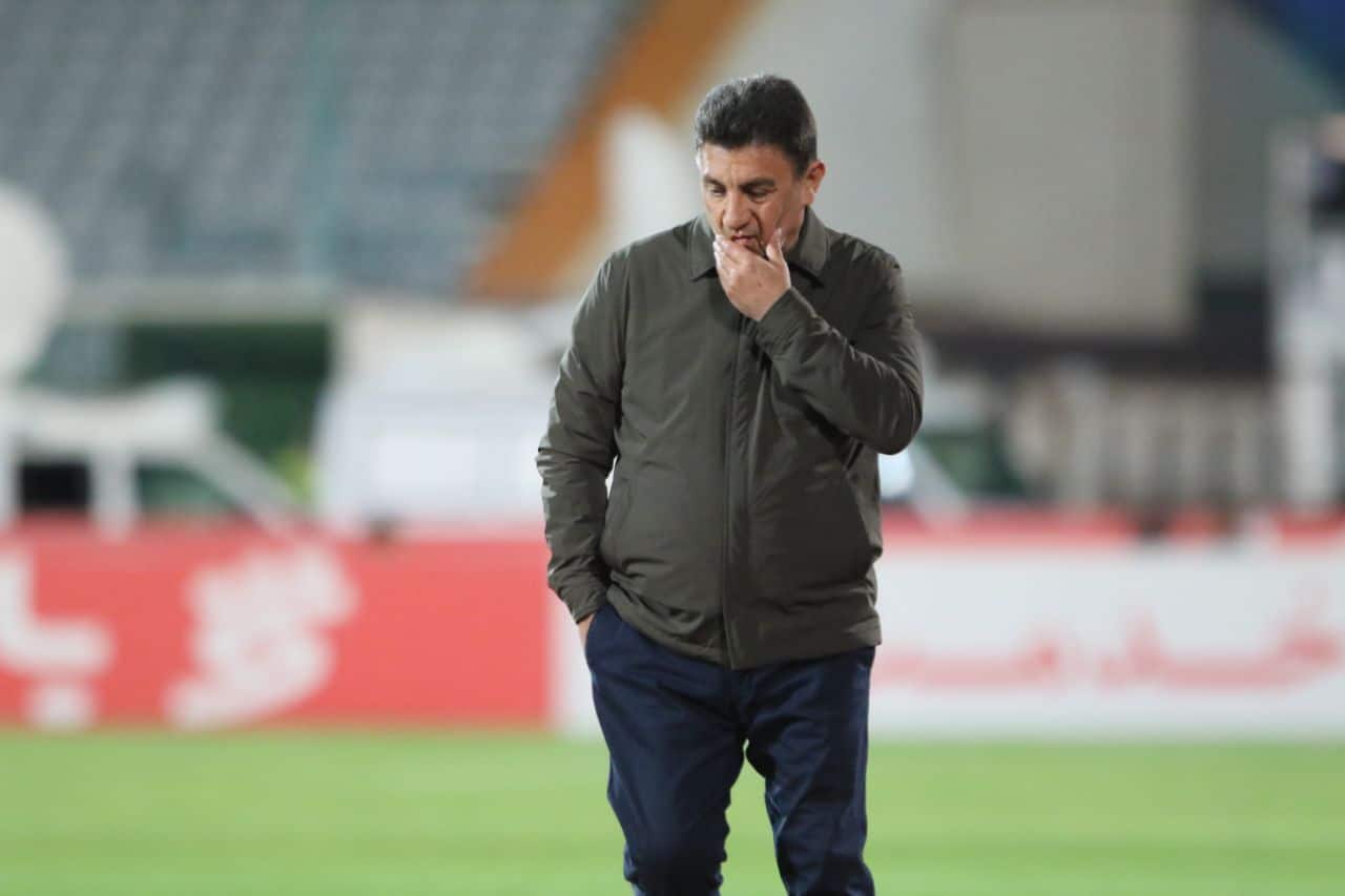 عکس| تیپ و استایل خاص امیر قلعه نویی در اردوی تیم ملی ایران | دیلی فوتبال