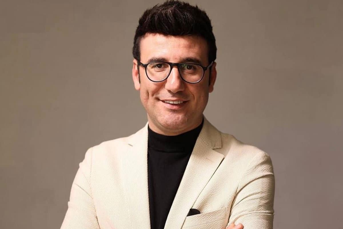 فیلم| توهین بابک نهرین به مردم ایران در تلویزیون آذربایجان پس از مهاجرت به باکو | دیلی فوتبال