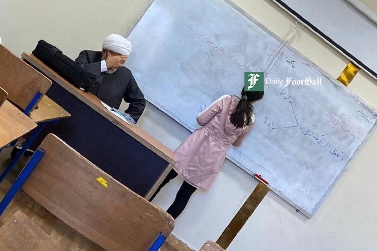 عکس| دانشگاه؛ بدون شرح! | دیلی فوتبال