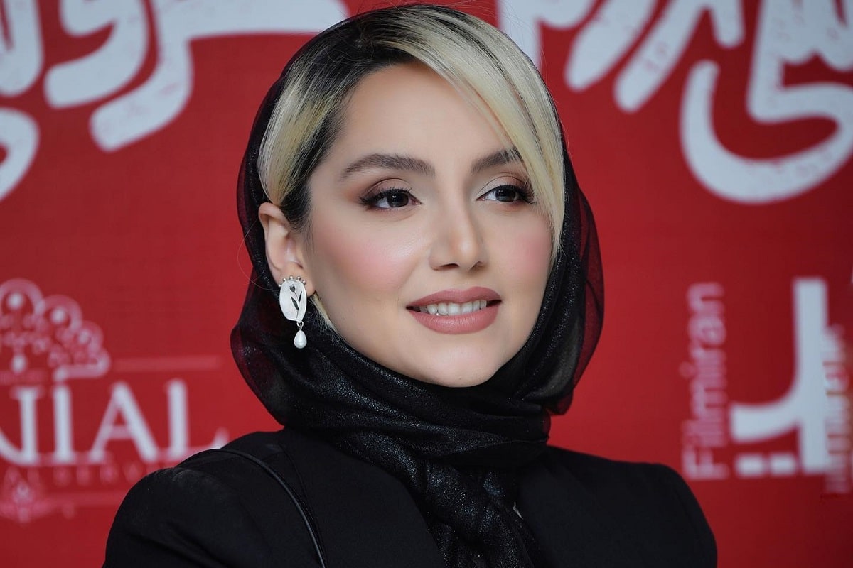 عکس| ممانعت از حضور نازنین بیاتی در مشهد؛ لغو اکران مردمی به علت بدحجابی بازیگران زن | دیلی فوتبال