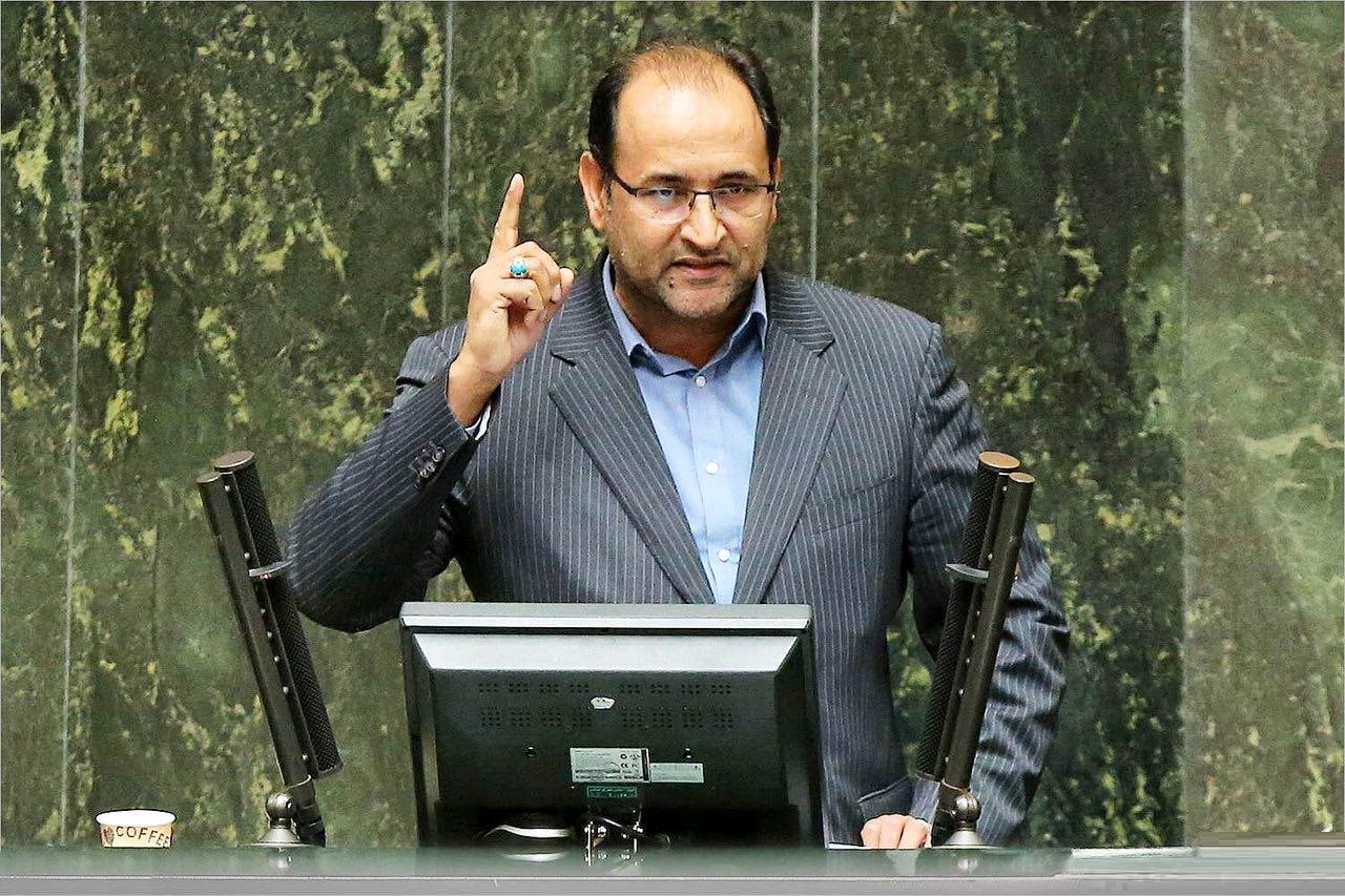 عکس| توهین وقیحانه نماینده مجلس به مردم انقلابی | دیلی فوتبال