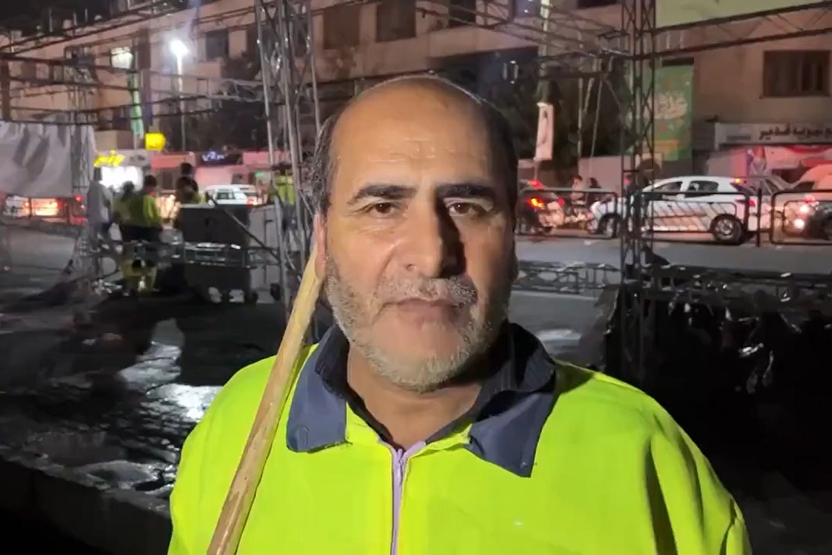 فیلم| واکنش پاکبان ها به جمع آوری زباله های جشن غدیر 1402 فیلم| واکنش پاکبان ها به جمع آوری زباله های جشن غدیر 1402 | دیلی فوتبال